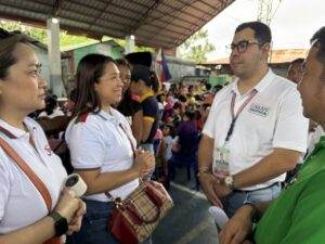 Bulacan Caravan with Vice Mayor Gulius Samson Smart CX Caravan: Service That Comes to You