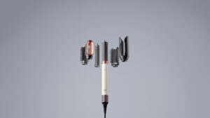 Dyson Unveils the Airwrap Co-anda 2x™: The Most Powerful Hair Care Innovation Yet 3 NFGU HS09 PPIDRODPL 148 RGB FilmStill DigitalONLY TVCEndframe EAST ToolsX6 A3 TINT 1 Dyson Unveils the Airwrap Co-anda 2x™: The Most Powerful Hair Care Innovation Yet