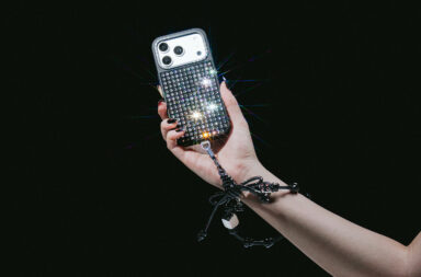 CASETiFY New Metallic and Crystal Collection Add a Touch of Glam with CASETiFY’s Metallic and Crystal Collection