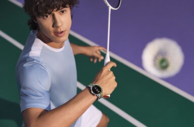 OPPO Watch S Lifestyle Photo OPPO Reno15 Series 5G Powers a Seamless Smart Ecosystem with OPPO Watch S and OPPO Pad 5