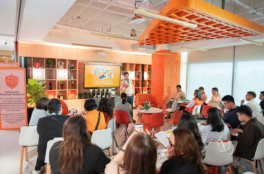 FFCR Crowd Only 32% of Middle-Class Filipinos Feel Financially Confident, FWD Report Reveals