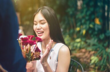 Knowing how to spot a potentially toxic pathogenic or allergenic flower or plant and avoiding it is the easiest way to prevent a bad or life threatening reaction. 1 Some flowers can brighten your day—but others may pose health risks, says MakatiMed expert