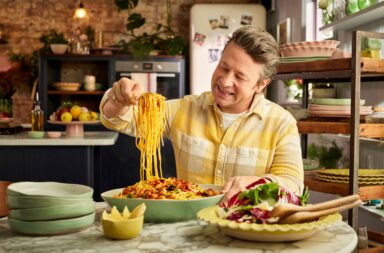 BIG LOVE BOWL 39 X 32CM 1 Jamie Oliver's Big Love Collection arrives in the Philippines, exclusively at Rustan's
